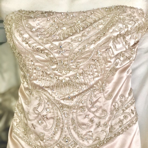 Plus Size Wedding Gown w Matching Purse & Train - Picture 1 of 9